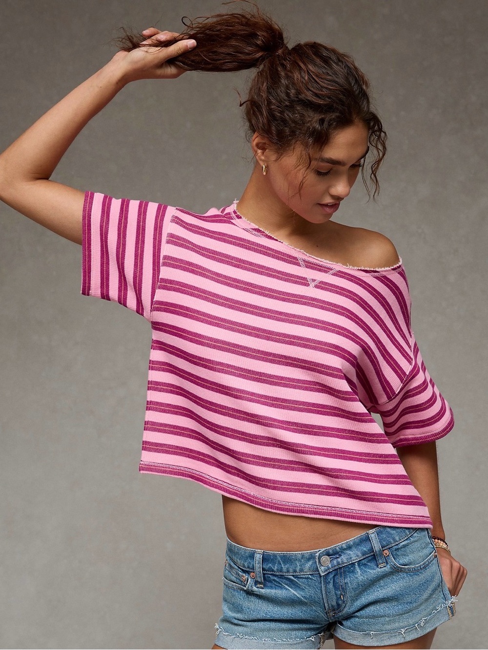 AE Off The Shoulder Short Sleeve Sweatshirt